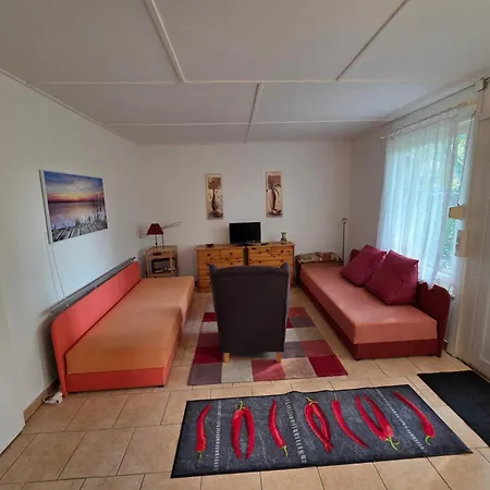 Gartenidyll Am Teich *