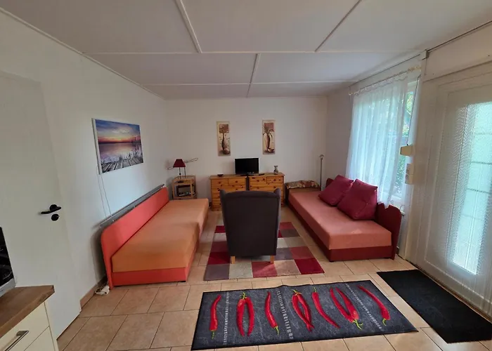 Gartenidyll Am Teich *